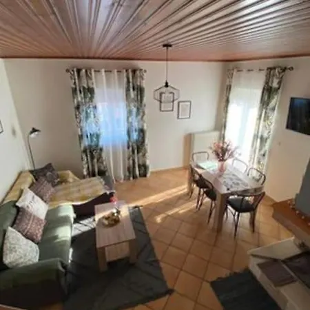 Laki'S House Οροφοδιαμέρισμα Με Σοφίτα Thermo Exterior foto