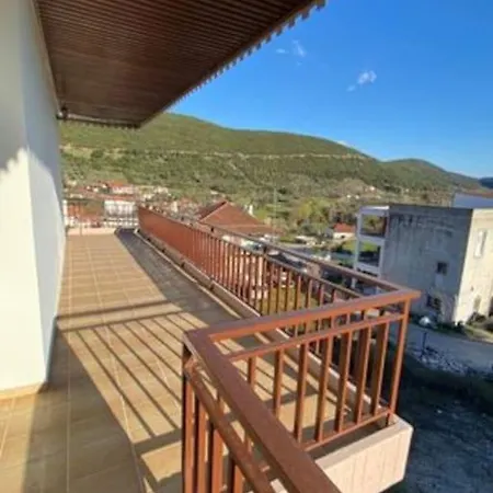 Laki'S House Οροφοδιαμέρισμα Με Σοφίτα Thermo Exterior foto