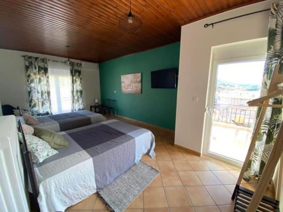 Laki's House οροφοδιαμέρισμα με σοφίτα Apartment *