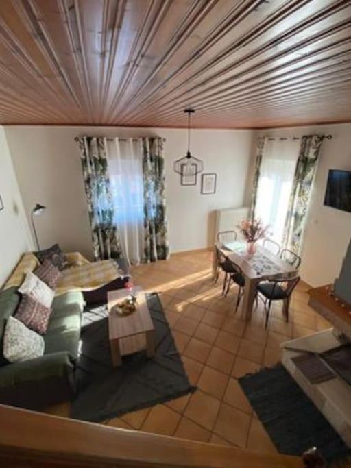 Laki's House οροφοδιαμέρισμα με σοφίτα Thermo