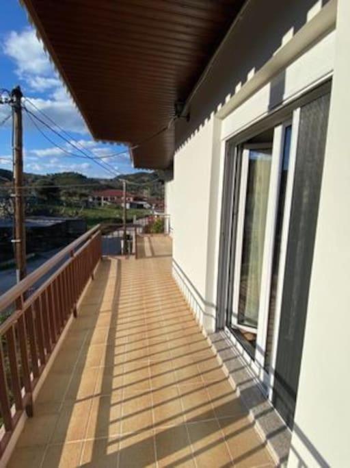 Apartment Laki's House οροφοδιαμέρισμα με σοφίτα Thermo